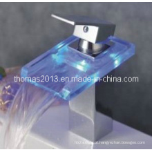 Faucet da bacia da cachoeira do diodo emissor de luz, única torneira de água do punho (qh0818f)